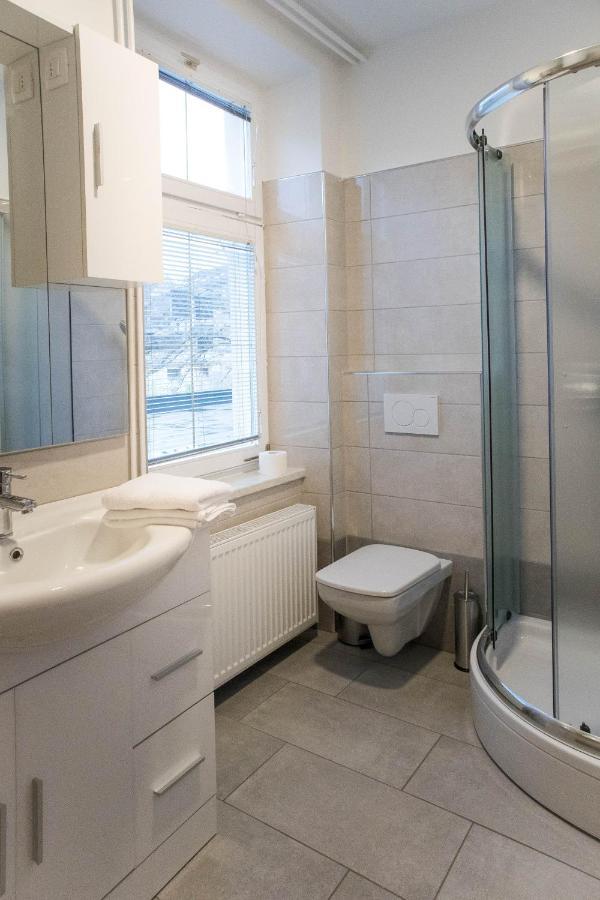 Jantar Apartmaji Ново-Место Экстерьер фото